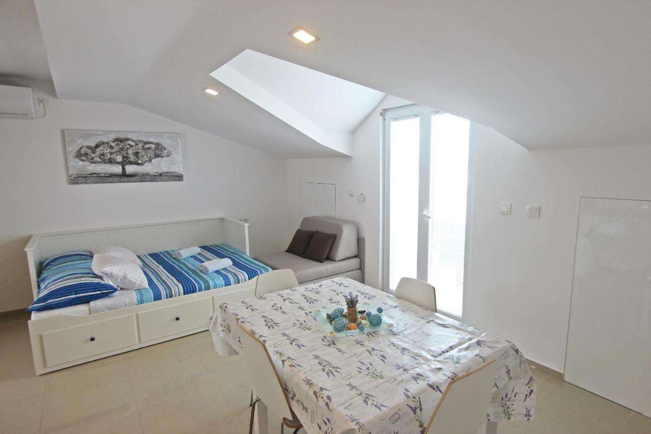 Apartments Josip Муртер Экстерьер фото