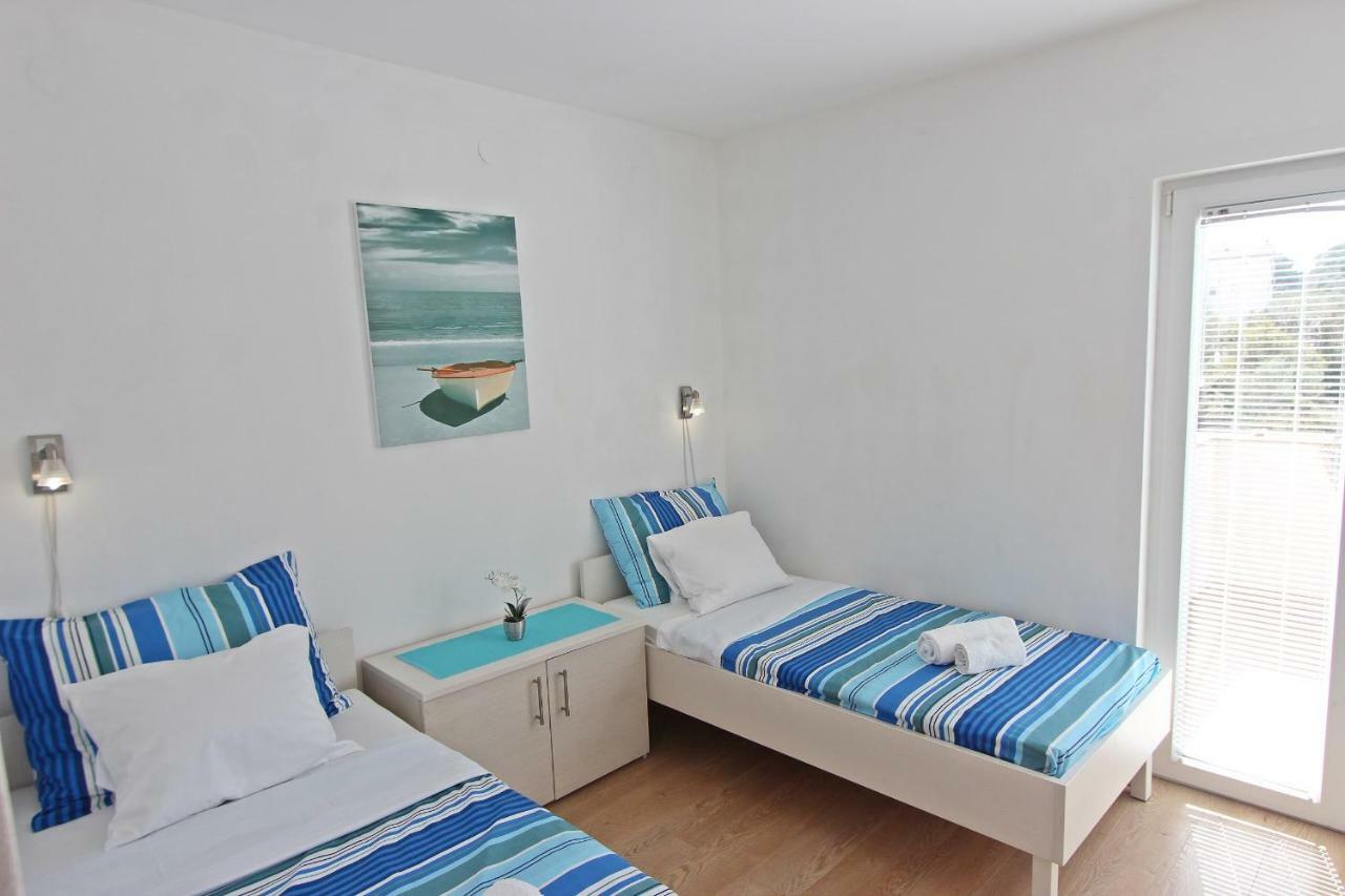 Apartments Josip Муртер Экстерьер фото