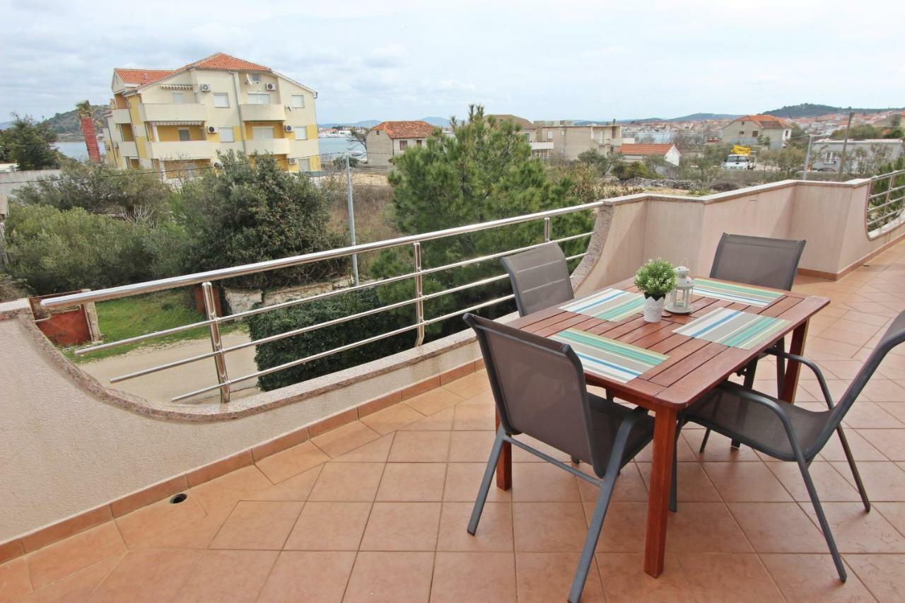 Apartments Josip Муртер Экстерьер фото