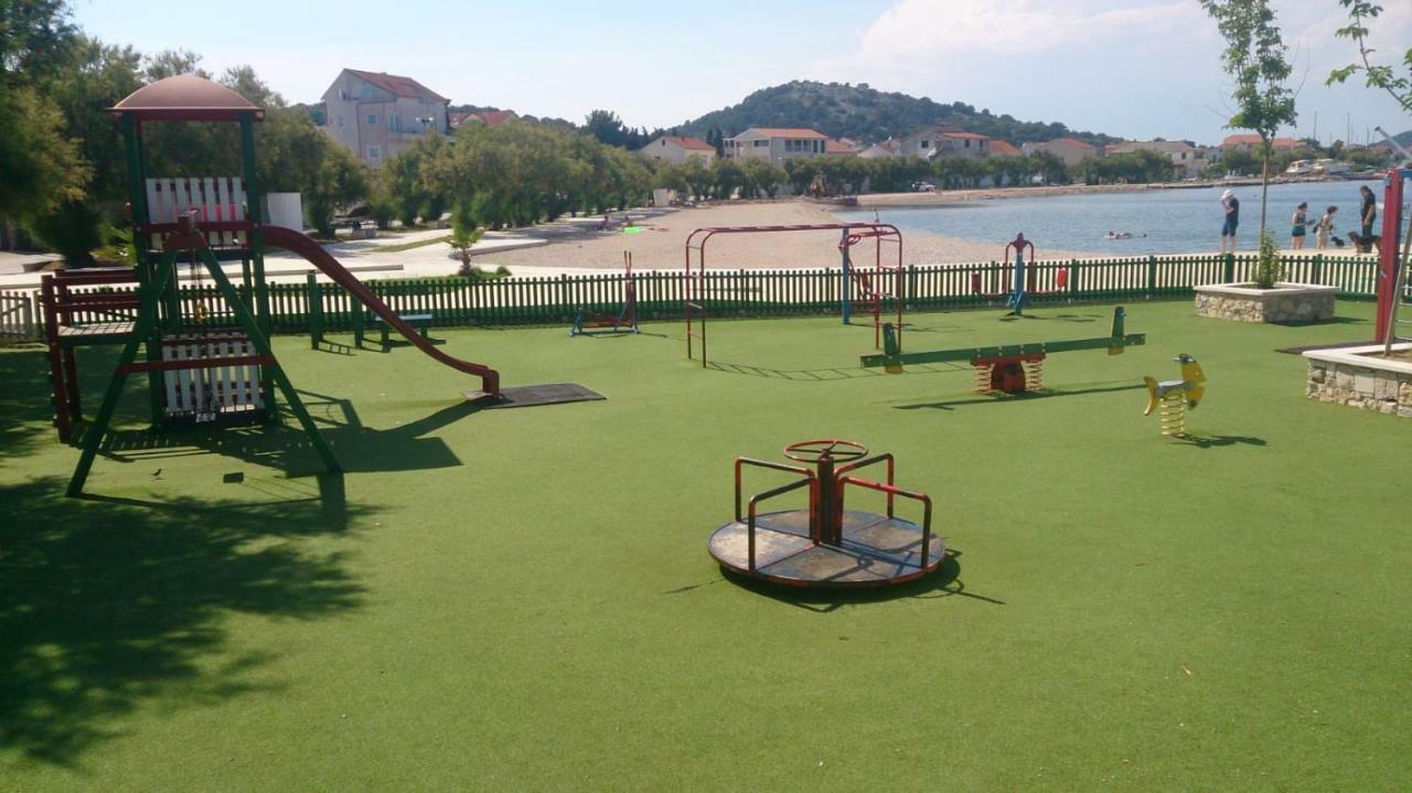 Apartments Josip Муртер Экстерьер фото